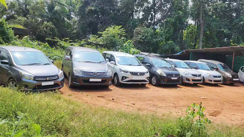 Benefits of Hiring Outstation Taxi with Driver?