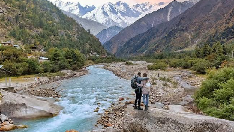 Mountain Roads, Fresh Air and the Right Taxi | Himachal